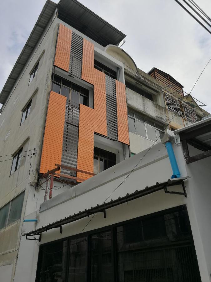 Happy Home Hostel バンコク都 エクステリア 写真