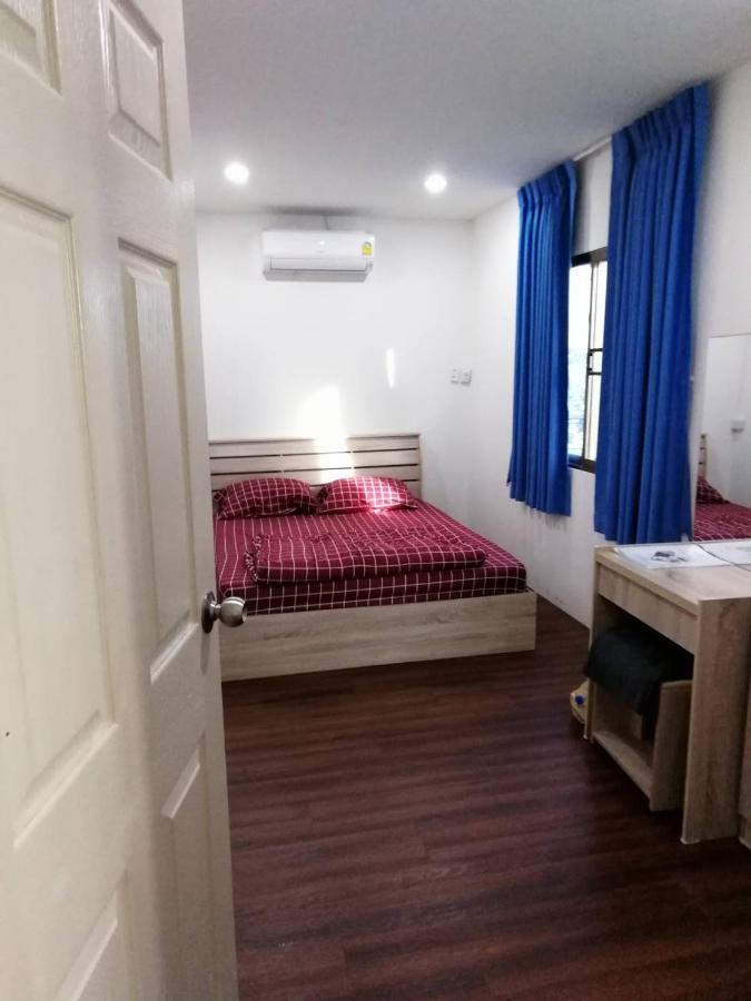 Happy Home Hostel バンコク都 エクステリア 写真